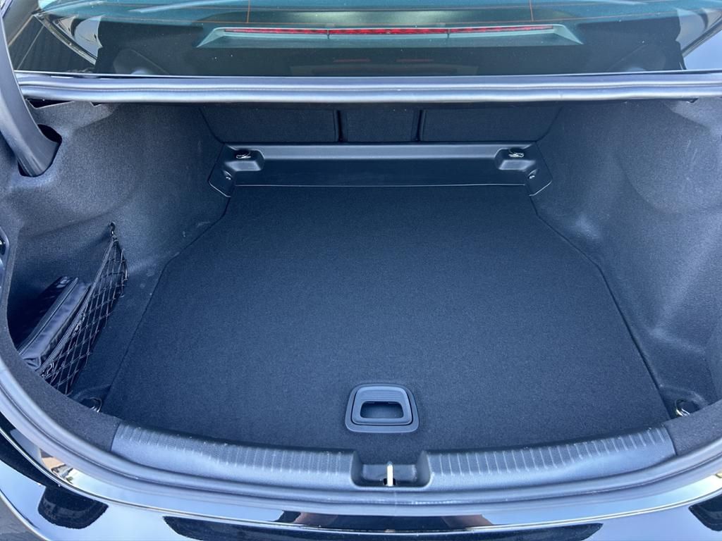 Mercedes-Benz C 300 4M AMG - Samsaru's Car Outlet