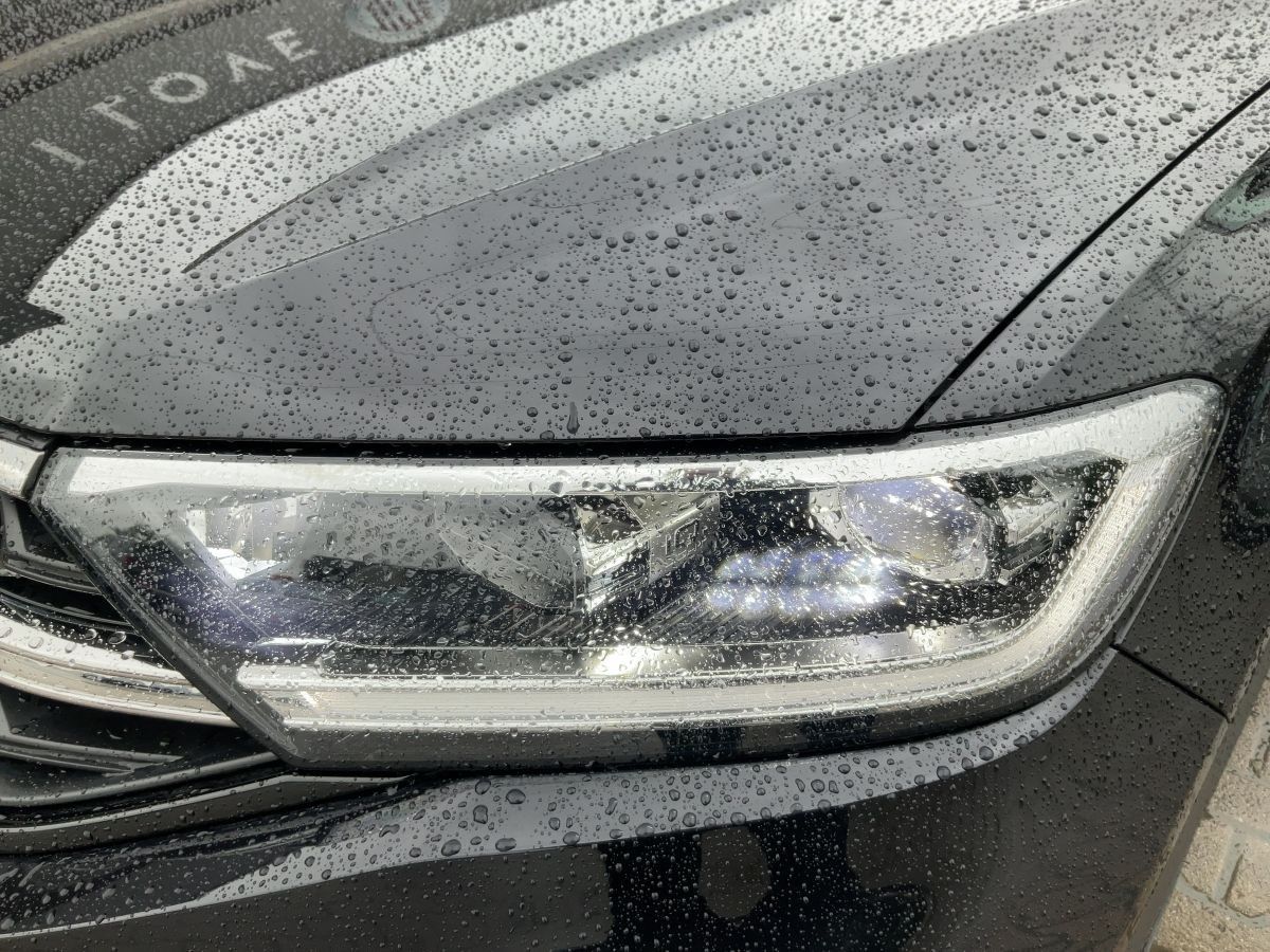 Volkswagen T-Roc 1.5 TSI DSG STYLE - Samsaru's Car Outlet