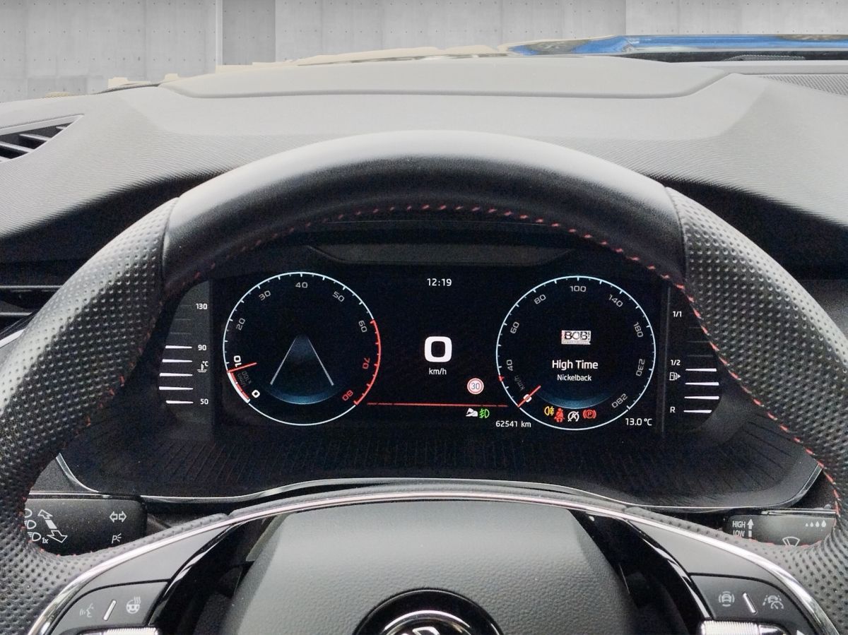 Skoda Octavia Combi 2.0 TSI RS Plus - Samsaru's Car Outlet