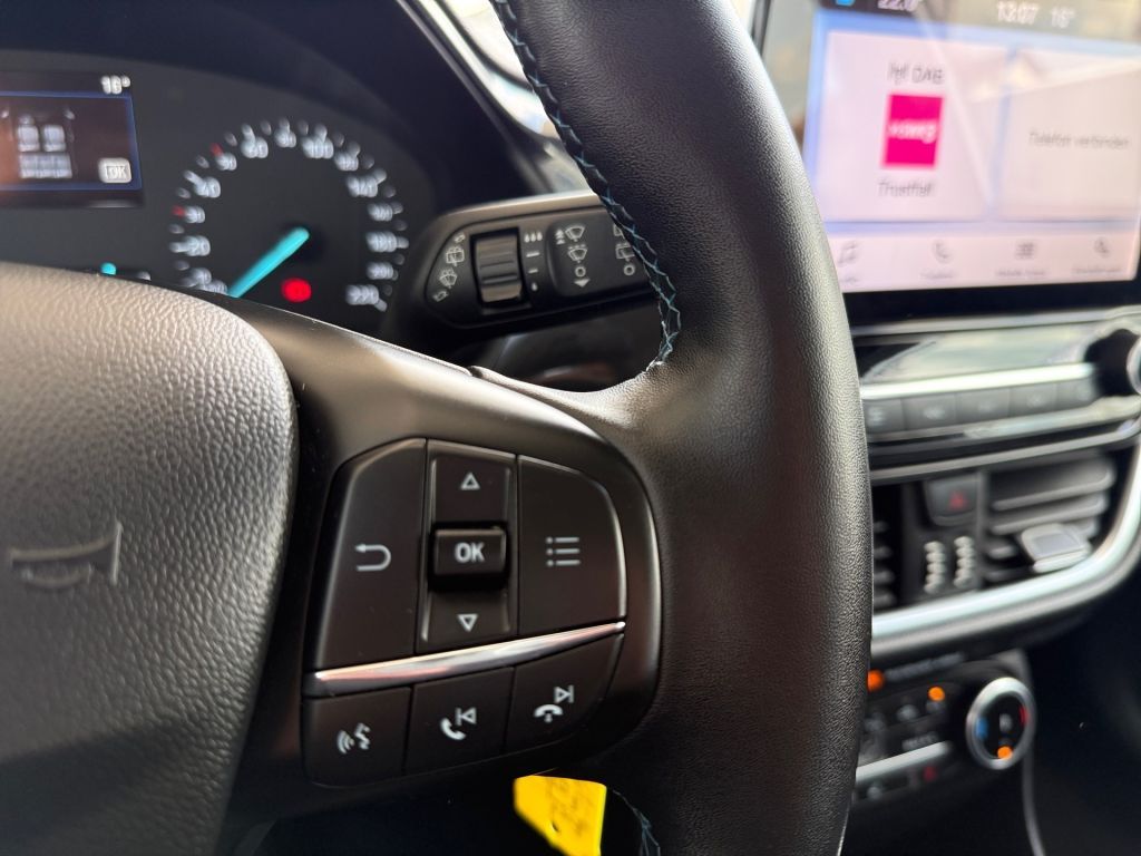 Ford Fiesta 1.0 EcoBoost Hybrid S&S Aut. ACTIVE" → "Ford Fiesta 1.0 EcoBoost Hybrid ACTIVE - Samsaru's Car Outlet