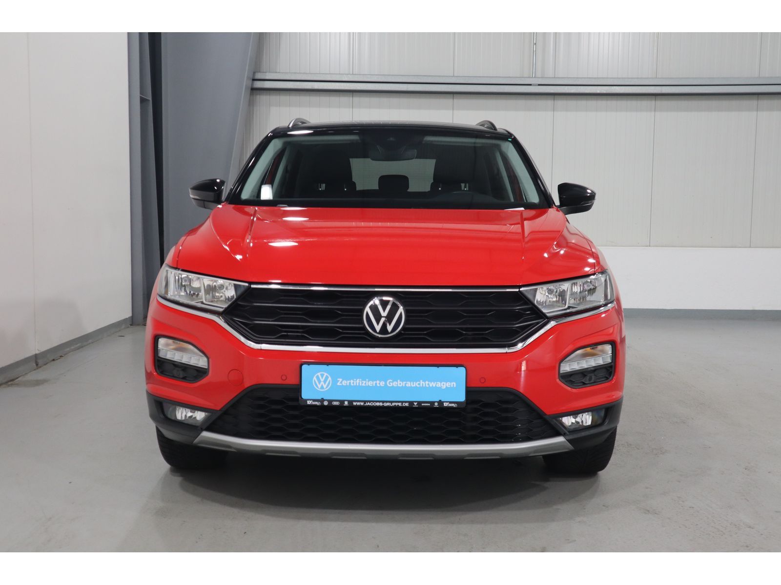 Volkswagen T-Roc 1.0 TSI - Samsaru's Car Outlet