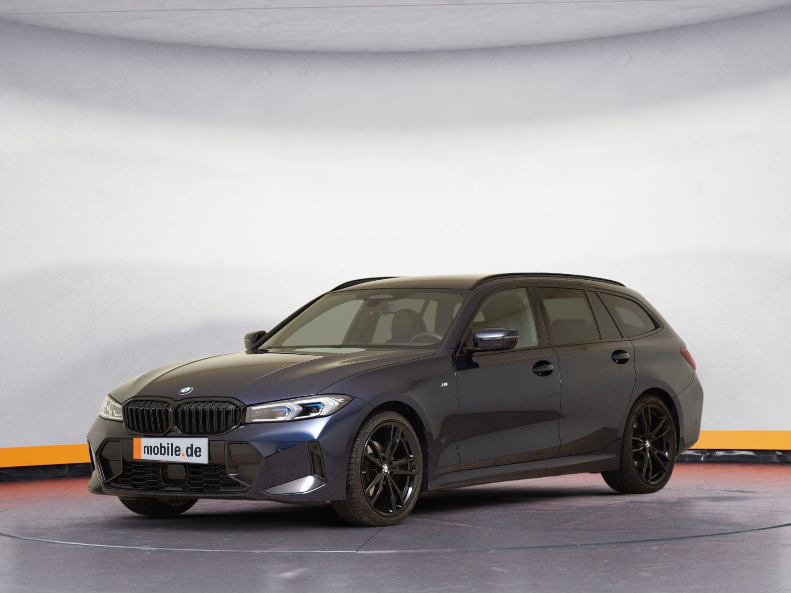 BMW 320d Touring xDrive M Sport - Samsaru's Car Outlet