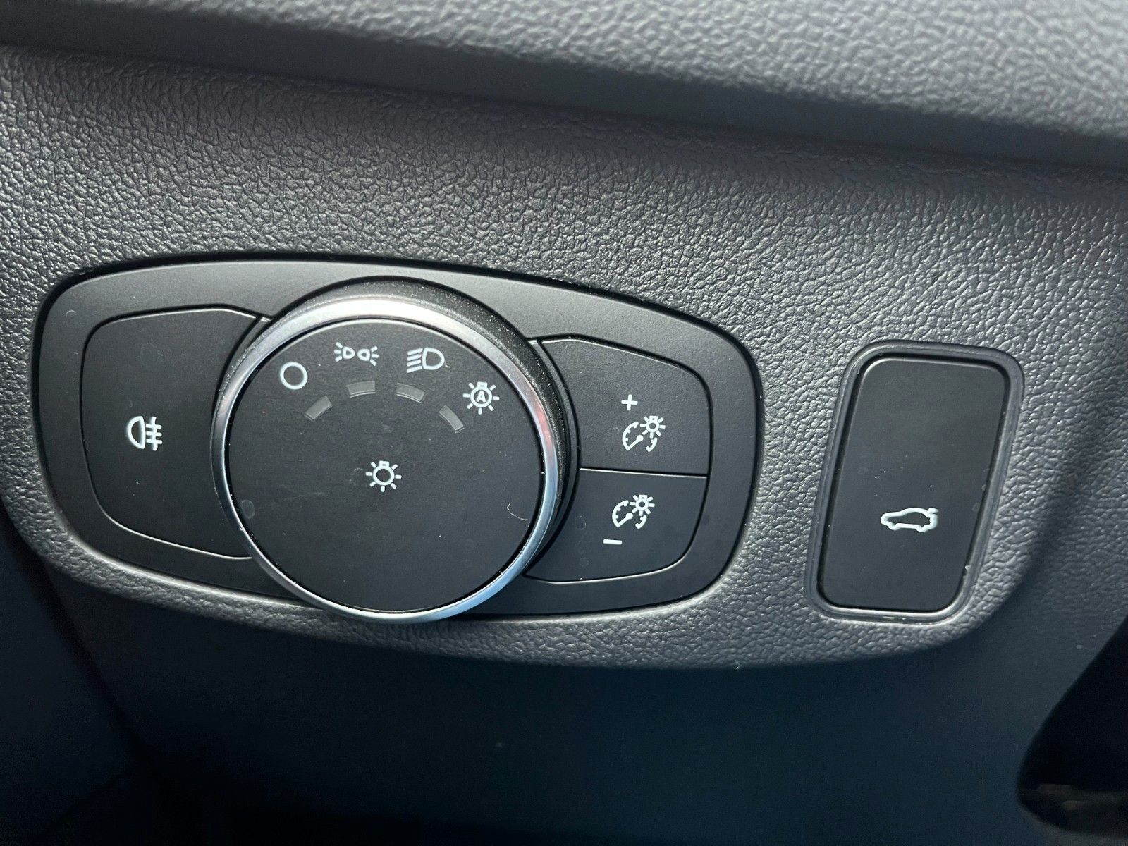 Ford Focus Turnier ST-Line X - Matrix LED, B&O, ACC