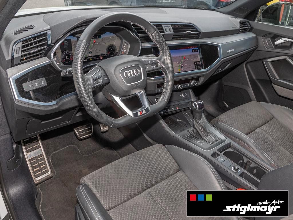 Audi Q3 S-line 45 TFSI quattro - Samsaru's Car Outlet