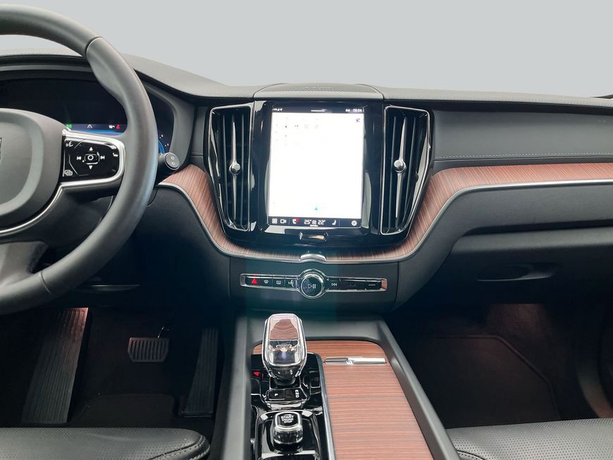 Volvo XC60 B5 B AWD Ultimate Dark