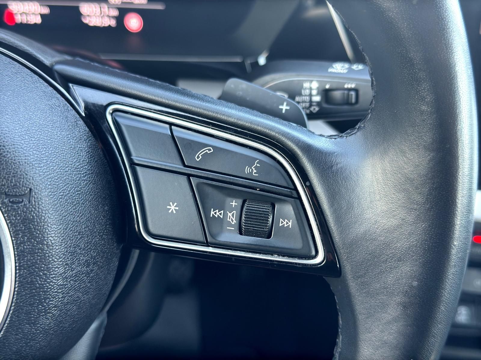 Audi A3 35 TDI *S-LINE*VIRTUAL*PDC*KAMERA*AMB*ACC*MMI