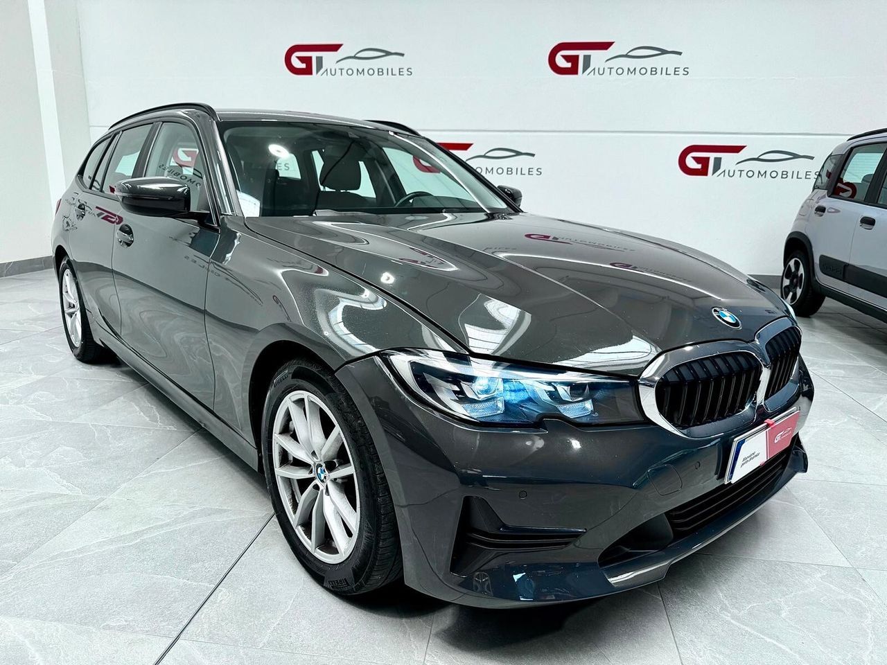 BMW 320 320D xDrive Touring Business - Samsaru's Car Outlet