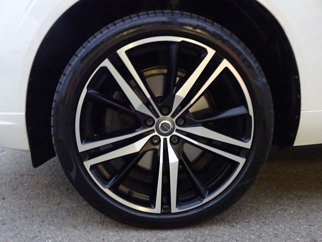 Volvo XC60 B4 R Design AWD AHK ACC BLIS 360° 21"