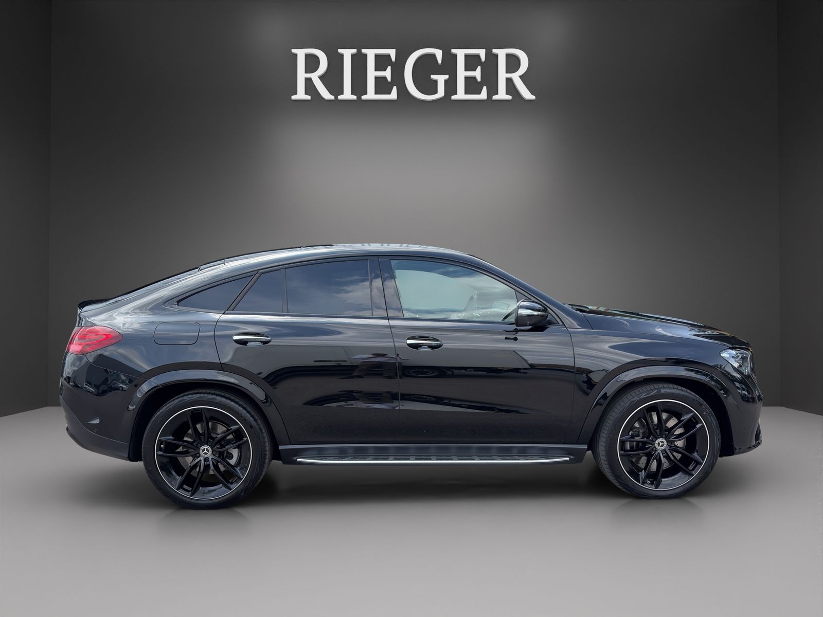 Mercedes-Benz GLE 450 d Coupe 4M AMG Premium*AHK*HUD*Pano*22"*