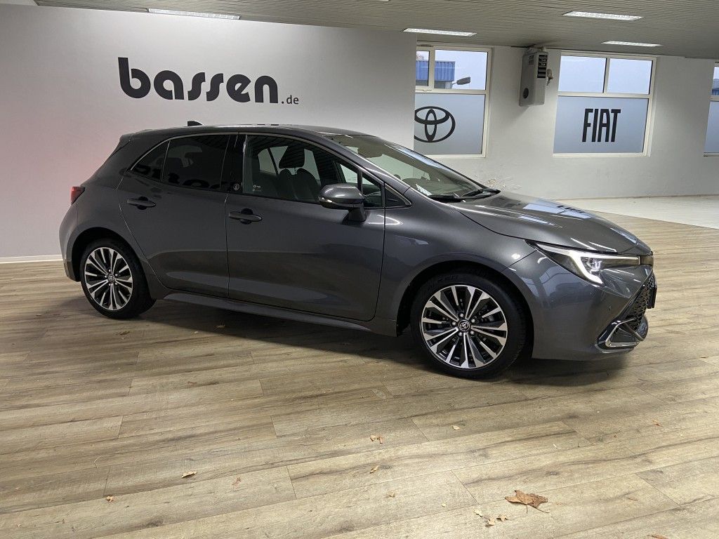 Toyota Corolla 1.8 Hybrid Team Deutschland