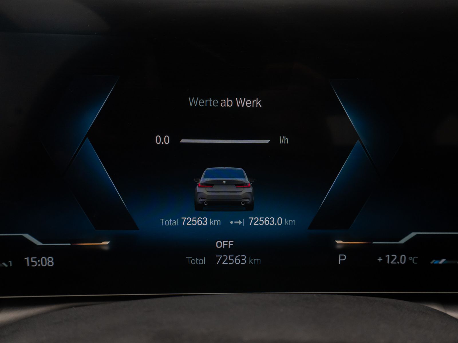 BMW 330i xD Komfort DAB HiFi Leder M Sport 19Zoll
