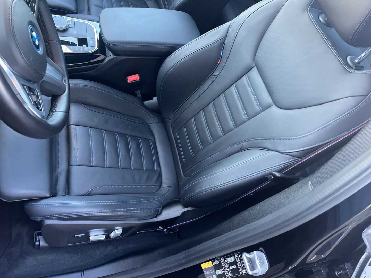 BMW X3 30e M Sport xDrive/Sportpaket/HUD/AHK/Panoram