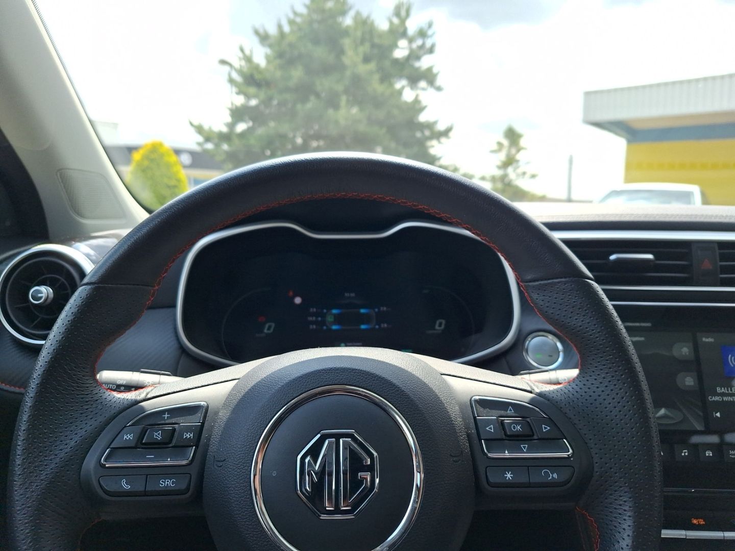 MG ZS EV MAXIMAL LUXERY NAVI PANORAMA LED PDC RFK