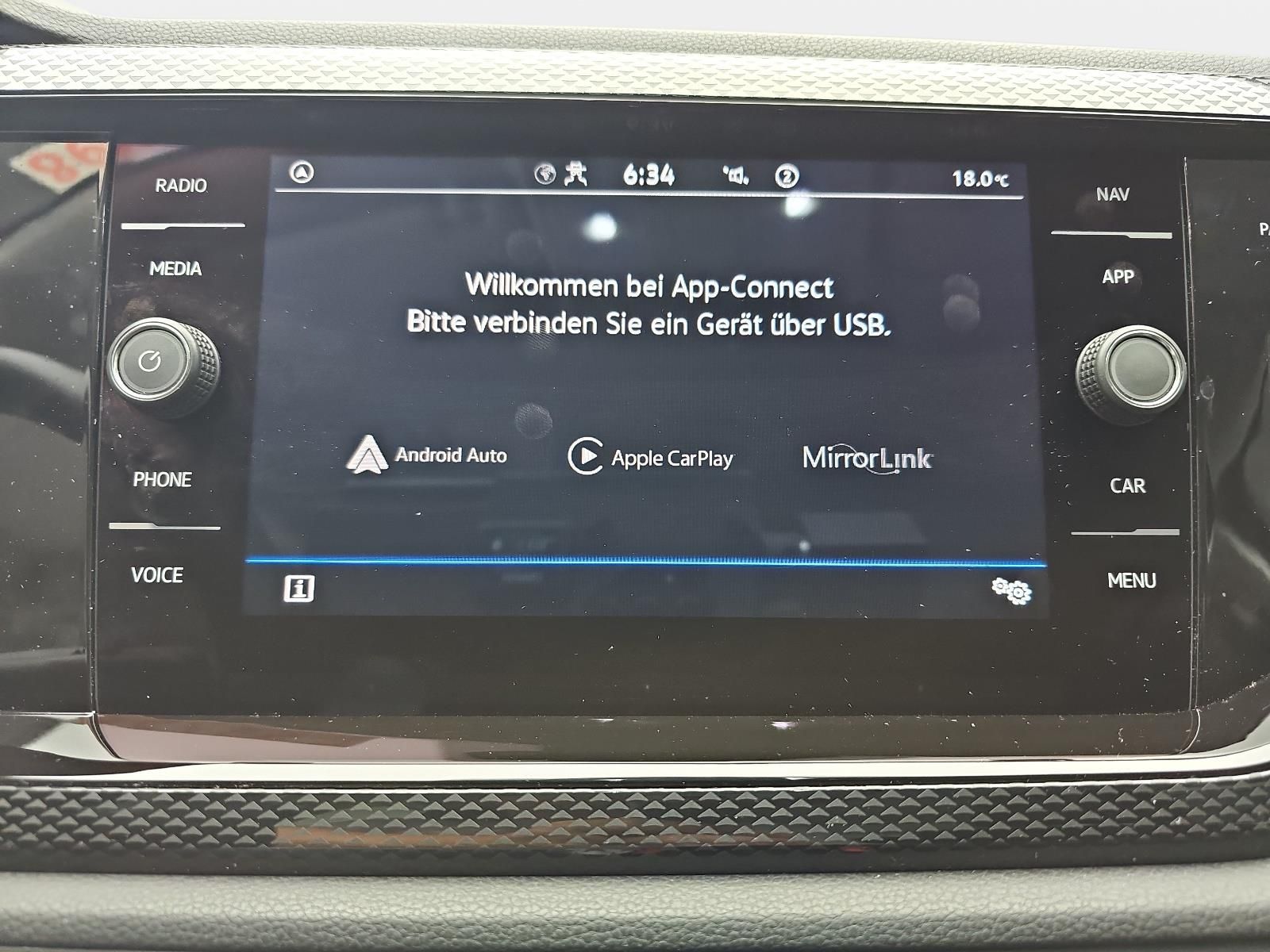 Volkswagen TAIGO 1.0 TSI DSG LIFE - Samsaru's Car Outlet