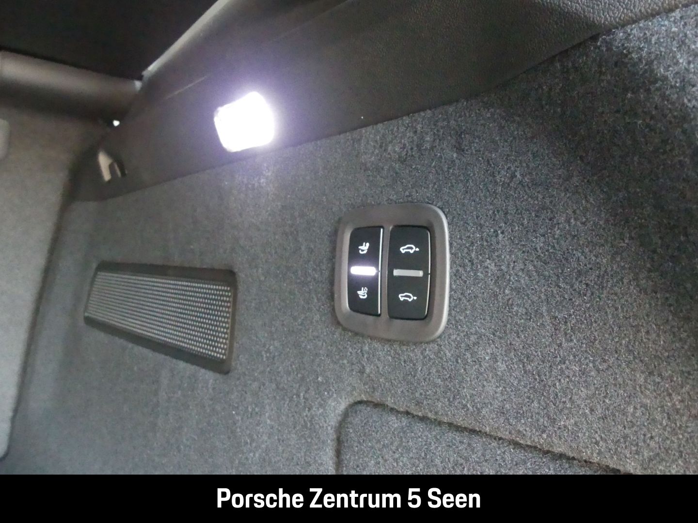 Porsche Cayenne PANO, 14-WEGE, 21-ZOLL, PRIVACY, BOSE