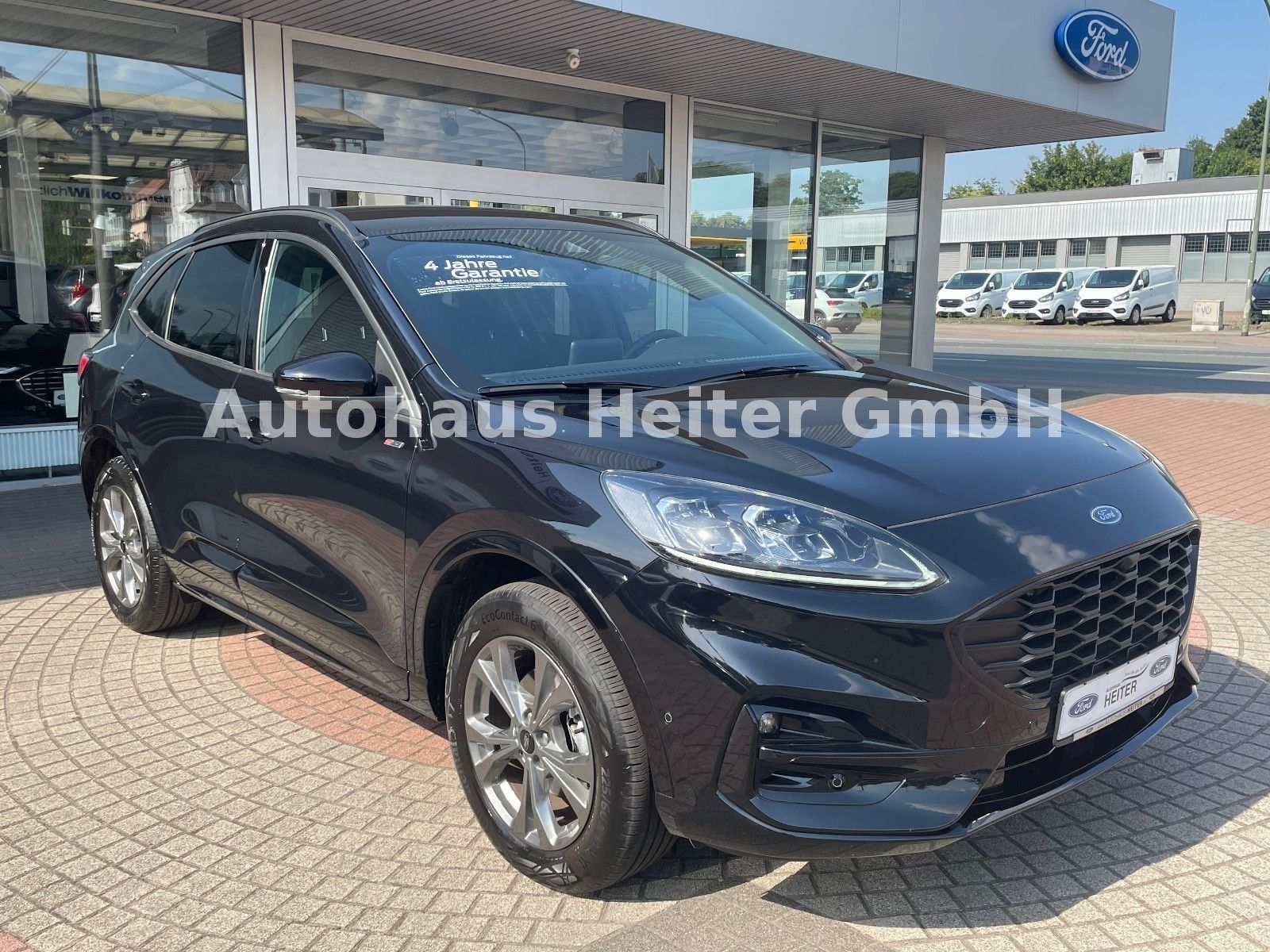 Ford Kuga PHEV ST-Line X - Samsaru's Car Outlet