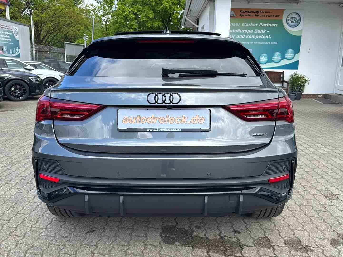 Audi Q3 Sportback 40 TFSI S line - Samsaru's Car Outlet