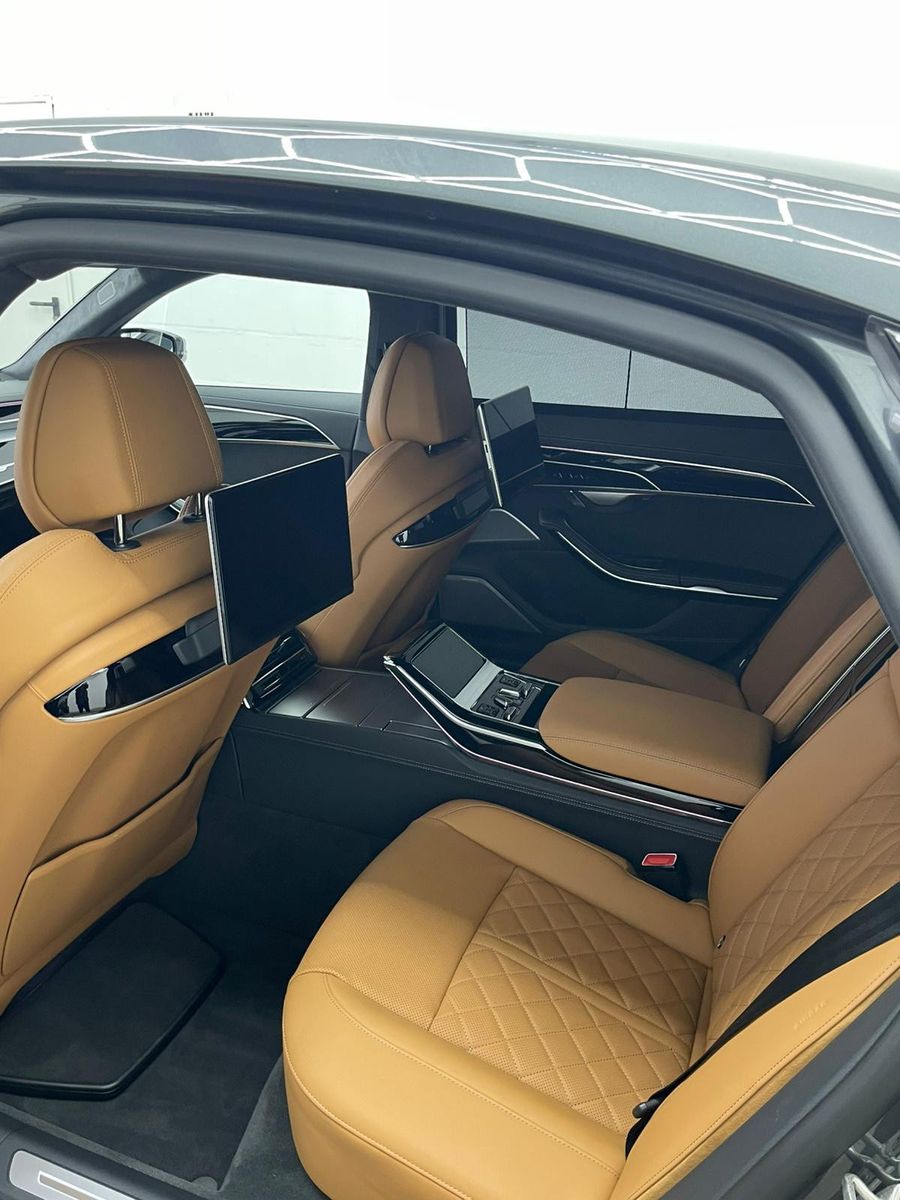 Audi A8 60 TFSI L quattro - Samsaru's Car Outlet