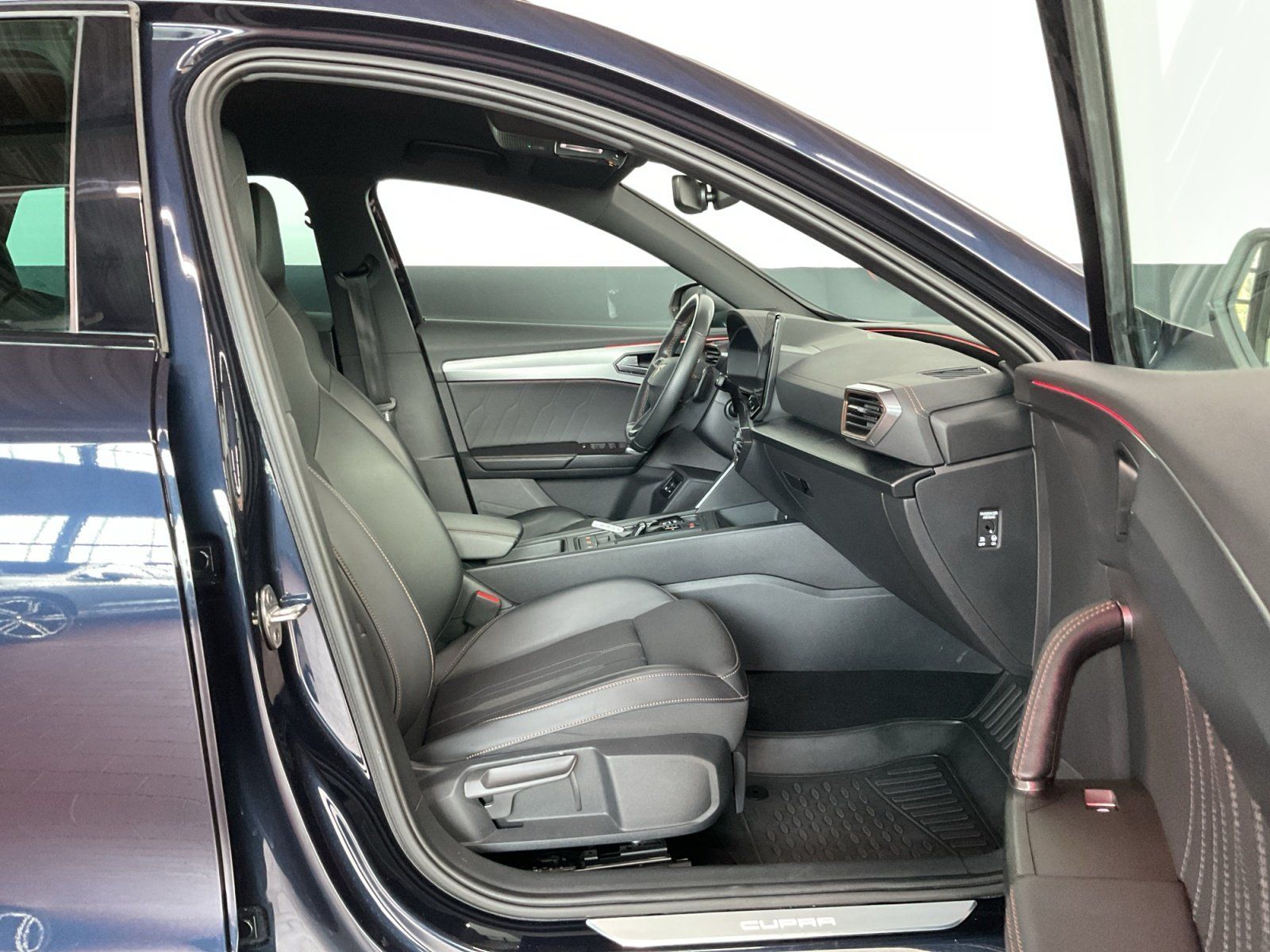 Cupra Formentor 1.4 DSG VZ NAVI LED AHK