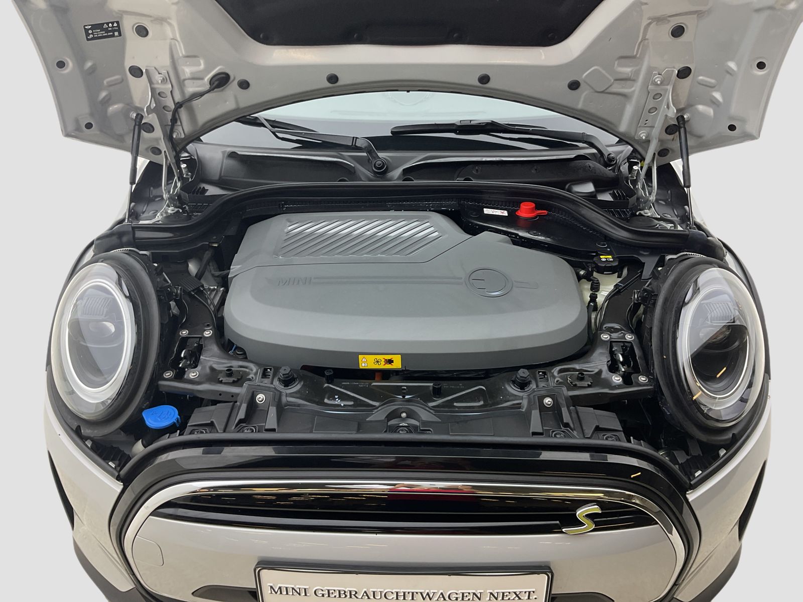 MINI Cooper SE - Samsaru's Car Outlet