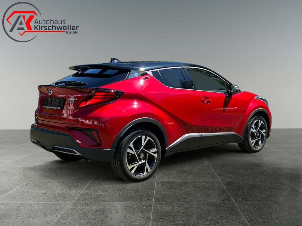 Toyota C-HR 2.0 Hybrid - Samsaru's Car Outlet