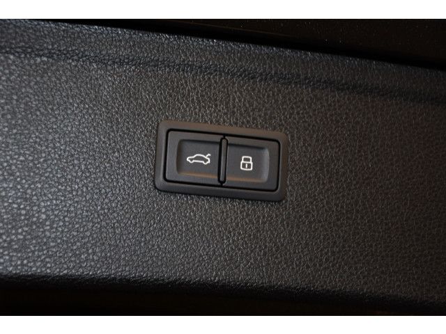 Audi Q5 50 TFSI e quattro S tronic S line Matrix/AHK/