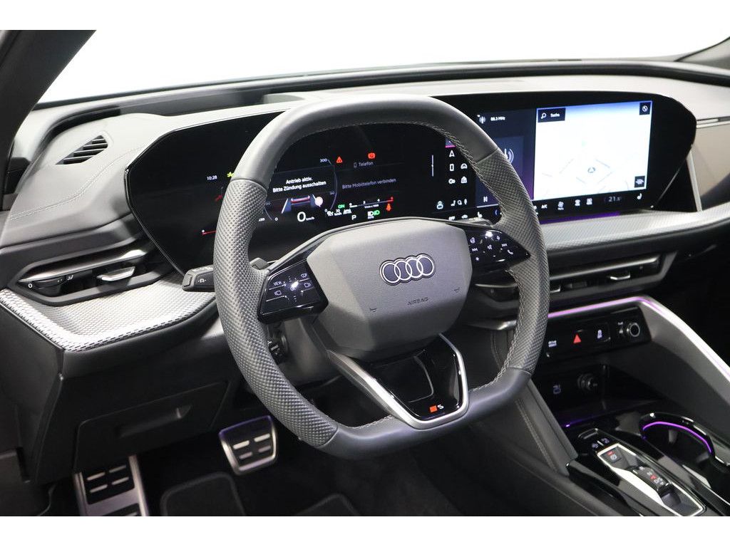 Audi Q5 2.0 TDI quattro S-line S-tronic,Navi,LED,AHK