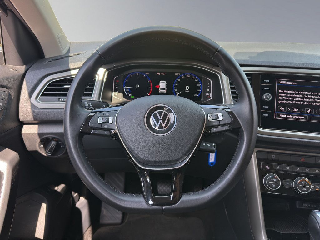 Volkswagen T-Roc 1.5 TSI Style DSG - Samsaru's Car Outlet