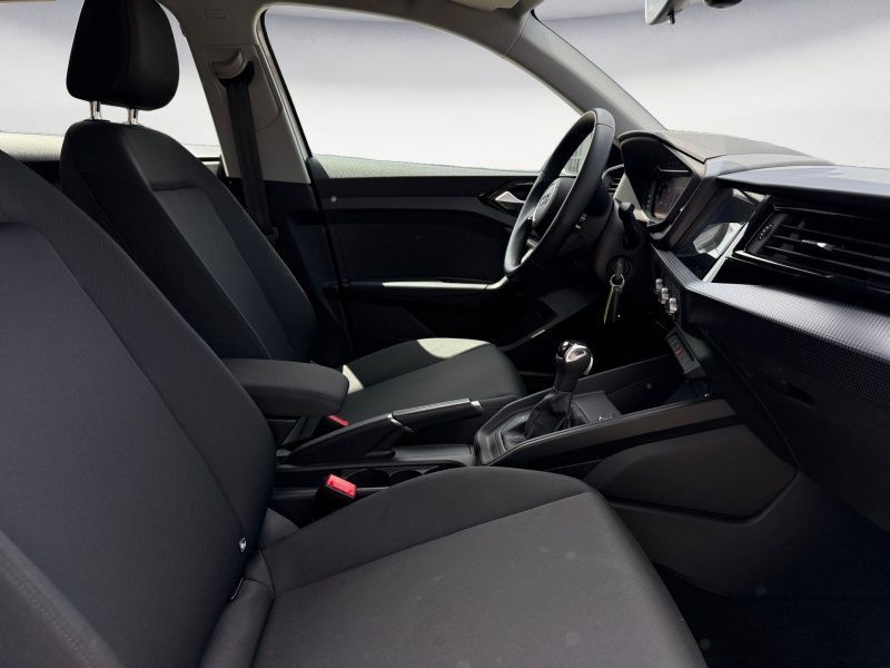 Audi A1 Sportback 25 TFSI S tronic - Samsaru's Car Outlet