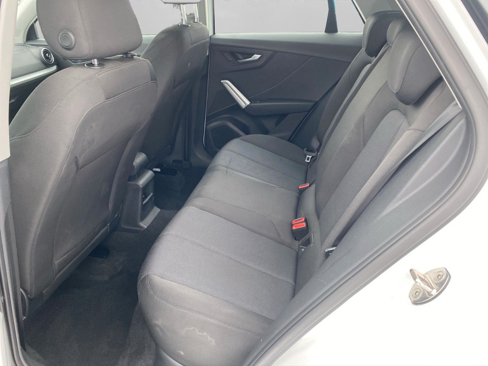 Audi Q2 35 TFSI advanced DigitalCo./Navi/Kamera/LED