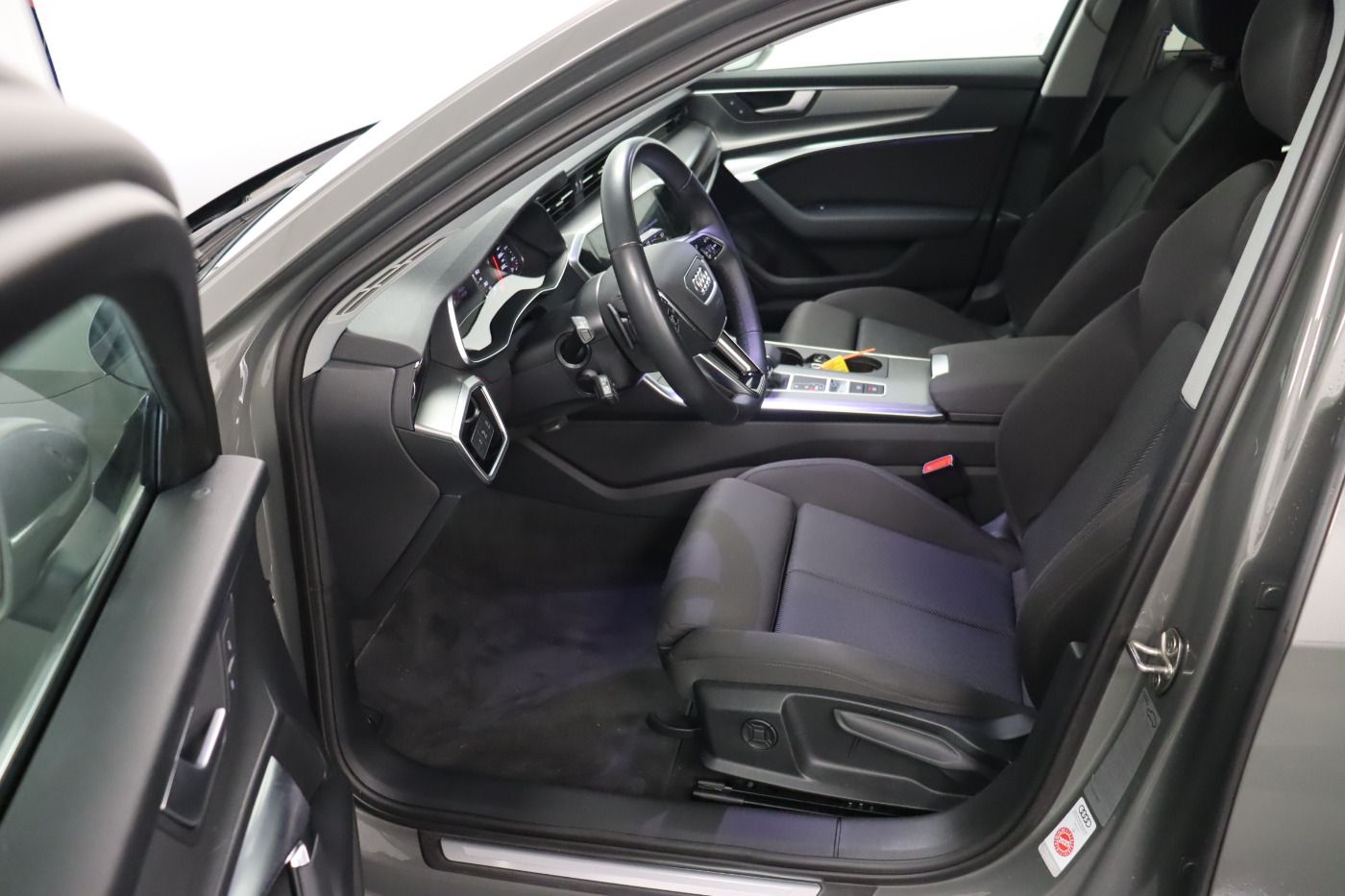 Audi A6 Avant 40 TDI quattro S tronic sport - Samsaru's Car Outlet