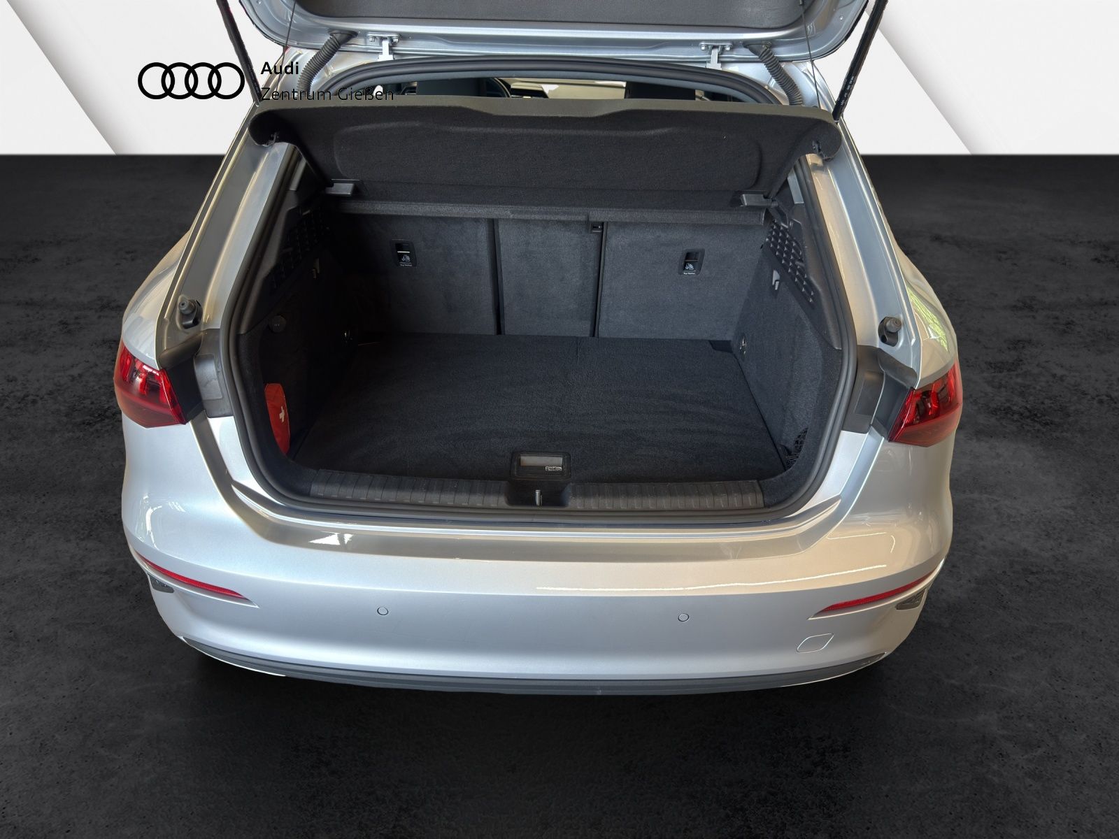 Audi A3 Sportback 35 TDI S-tronic - Samsaru's Car Outlet