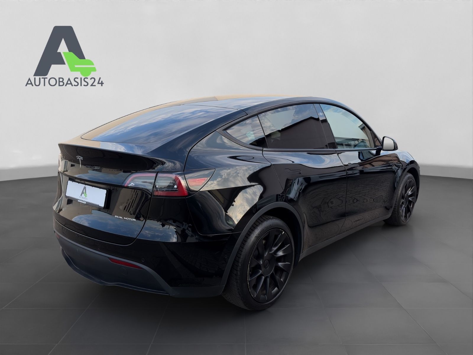 Tesla Model Y Long Range Dual AWD *AHK*1.Hand*Shanghai