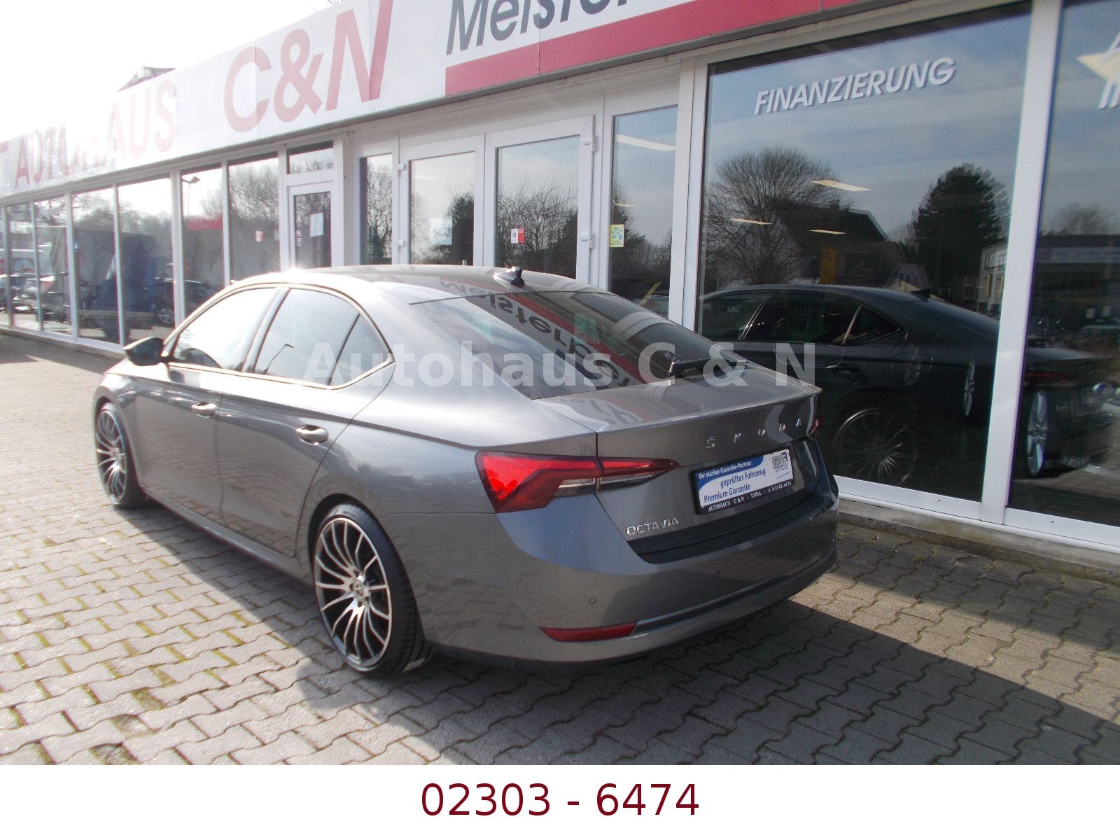 Skoda Octavia Lim. Ambition - Samsaru's Car Outlet