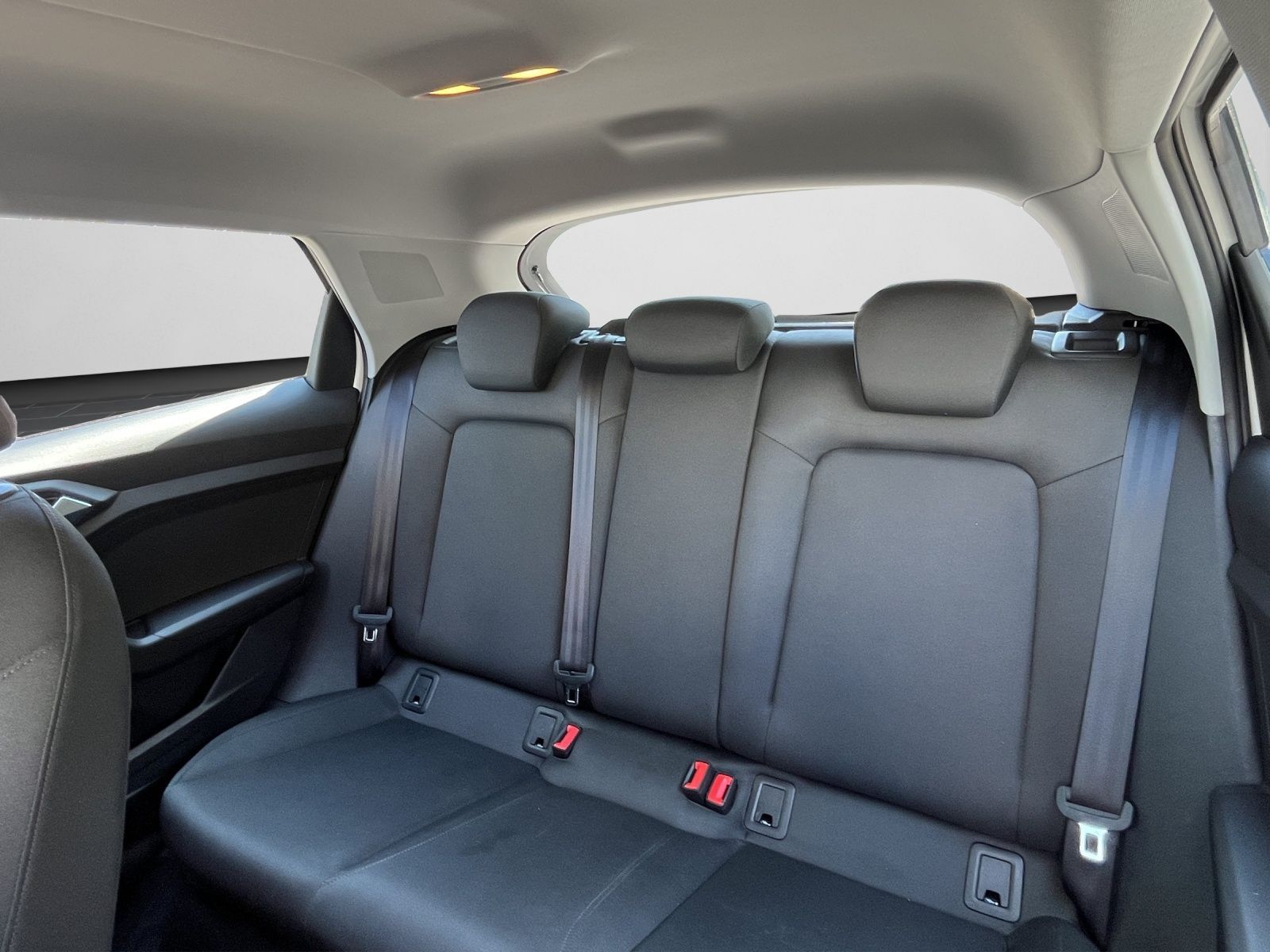 Audi A1 Sportback Advanced 30 TFSI - Samsaru's Car Outlet