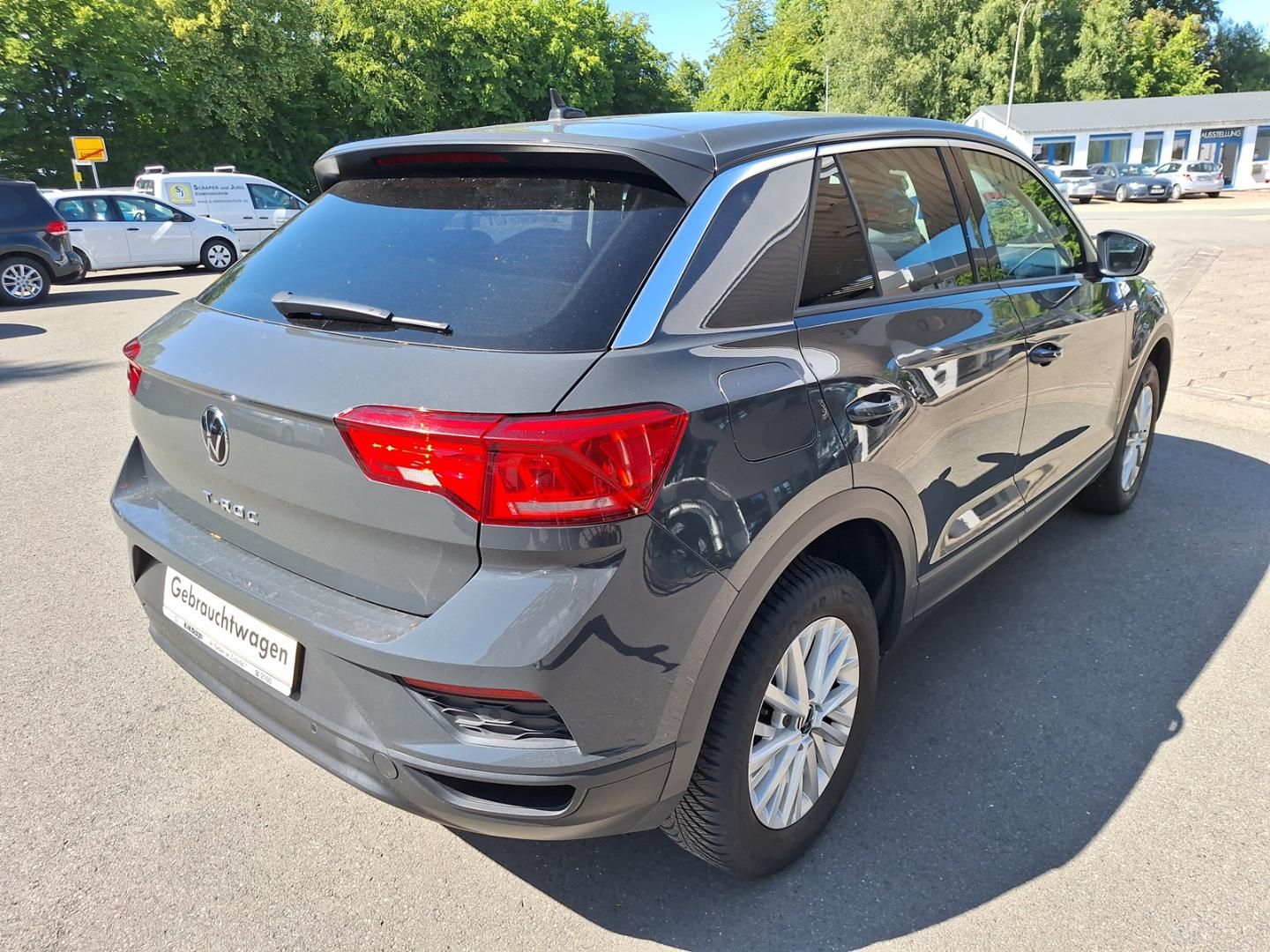Volkswagen T-ROC 1.6 TDI - Samsaru's Car Outlet