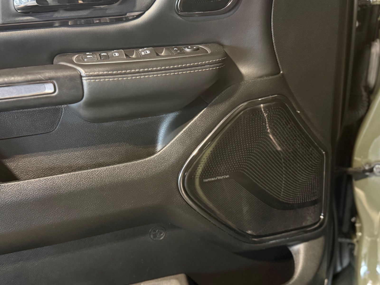 Dodge RAM 1500 5.7 LIMITED/NIGHT/VIRTUAL/FACELIFT/19%/