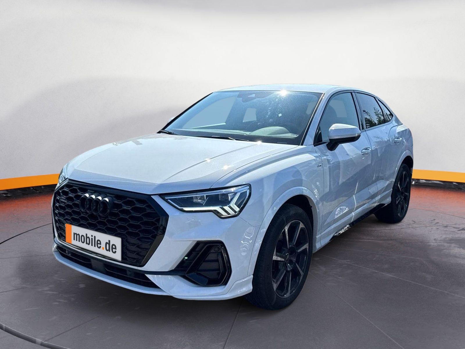 Audi Q3 Sportback 40 TFSI quattro S line - Samsaru's Car Outlet