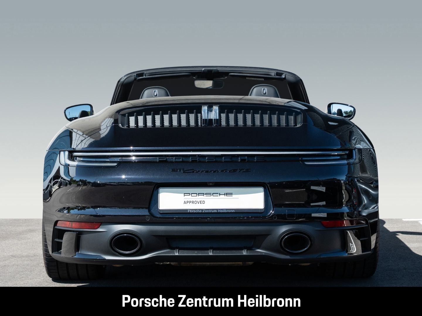 Porsche 992 911 Carrera 4 GTS Cabrio Burmester InnoDrive