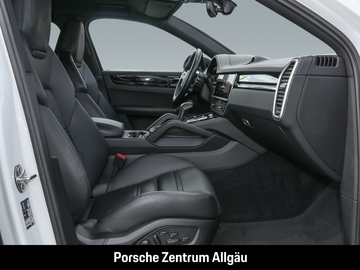 Porsche Cayenne S Coupe Platinum Edition HA-Lenkung BOSE