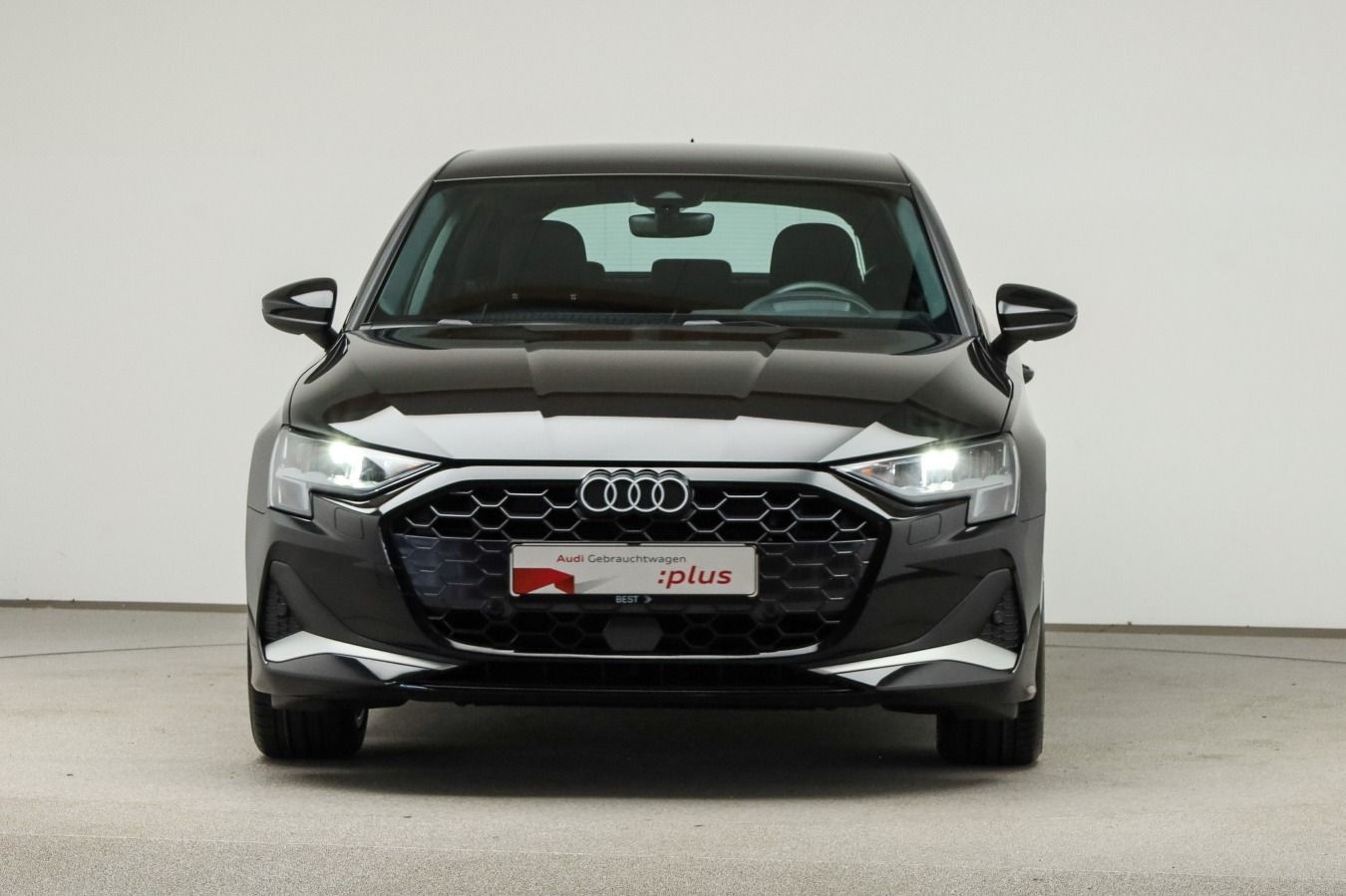 Audi A3 Sportback 35 TDI advanced - Samsaru's Car Outlet