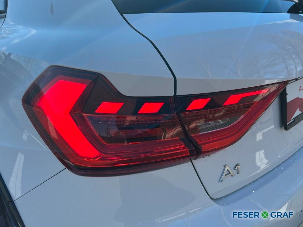 Audi A1 allstreet 30 TFSI S tronic - Samsaru's Car Outlet