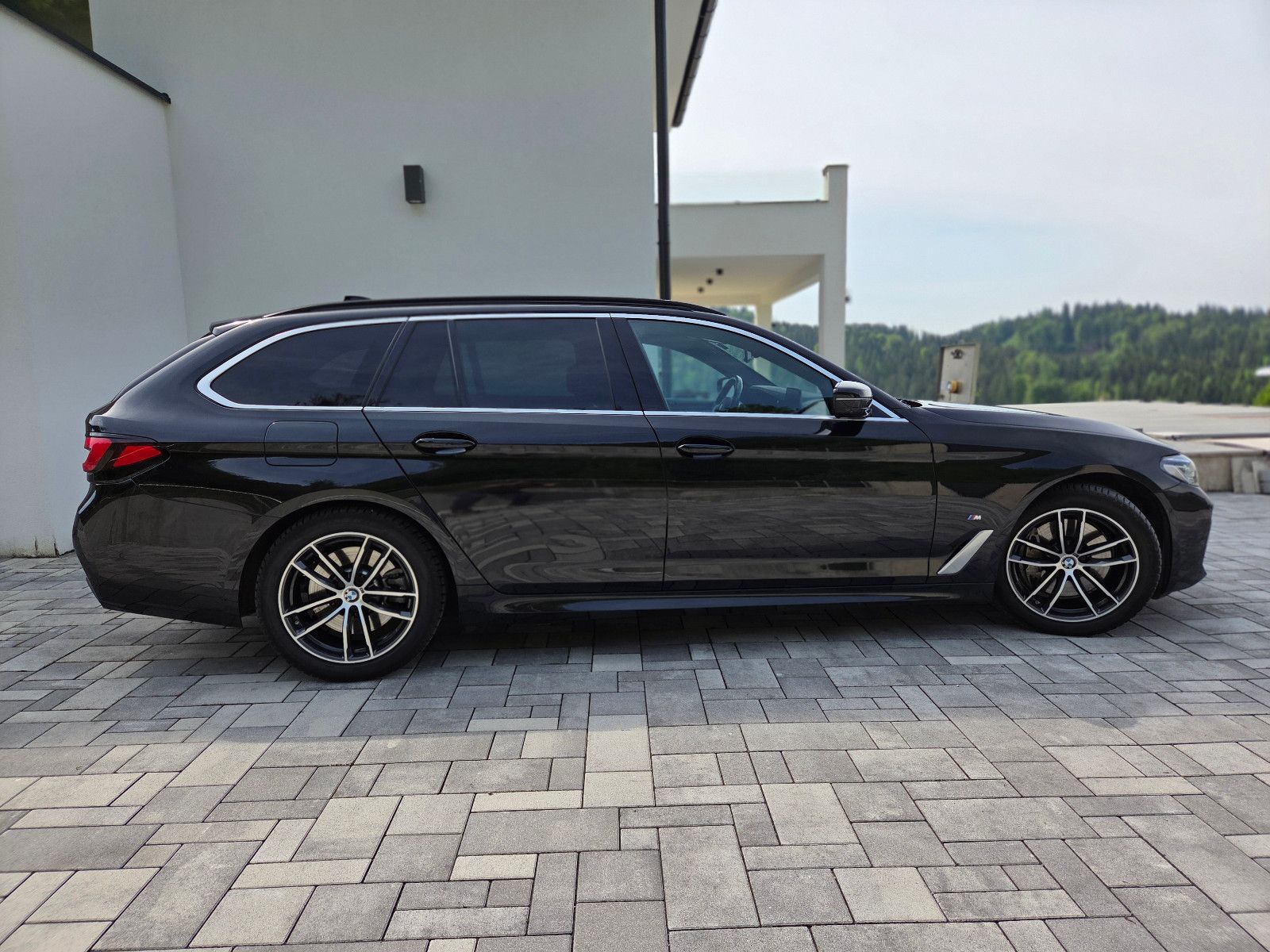 BMW 540d xDrive Tour. M Sport HUD Laser ACC HIFI AHK