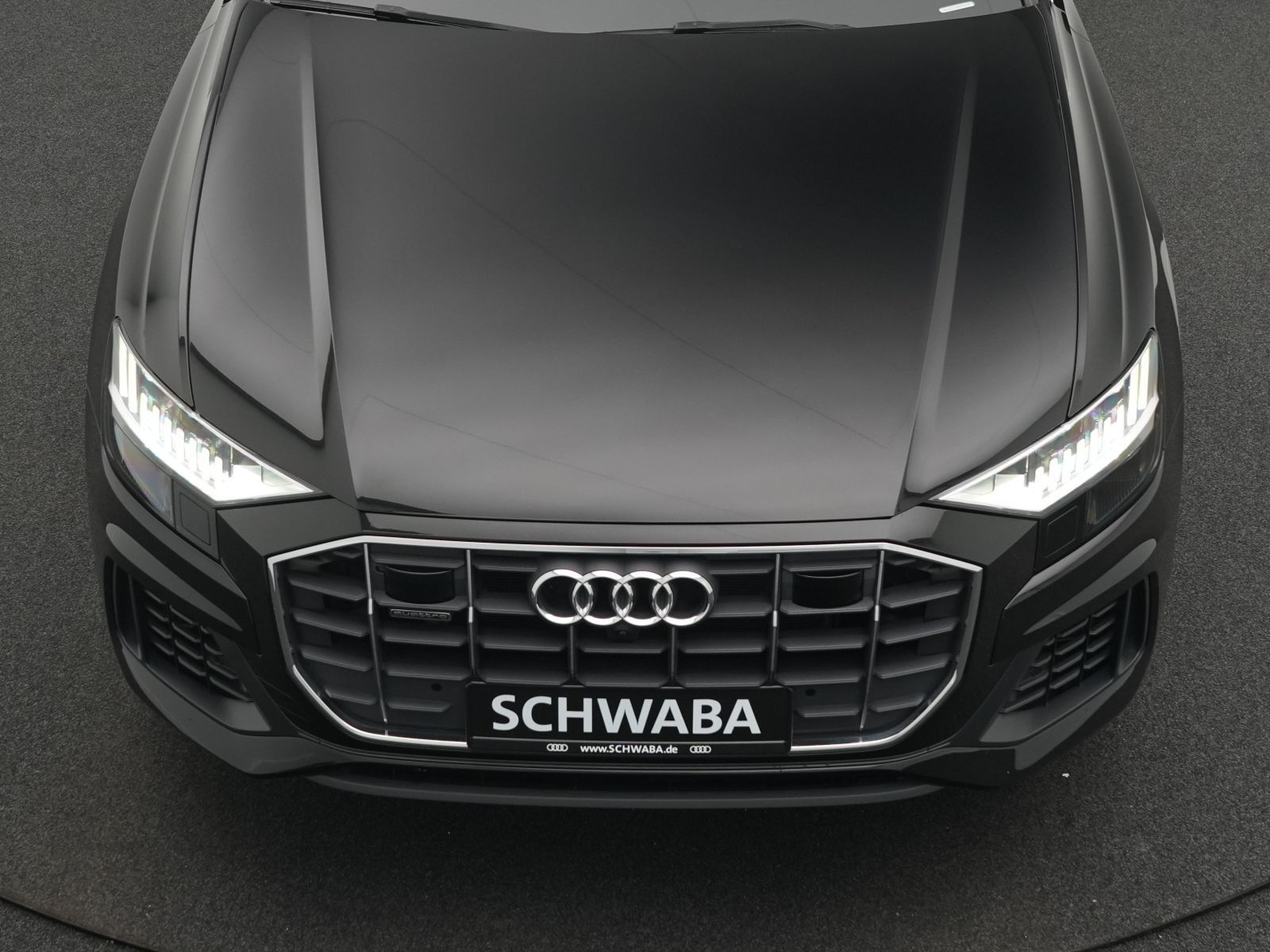 Audi Q8 55 TFSI quattro tiptronic 2x S line