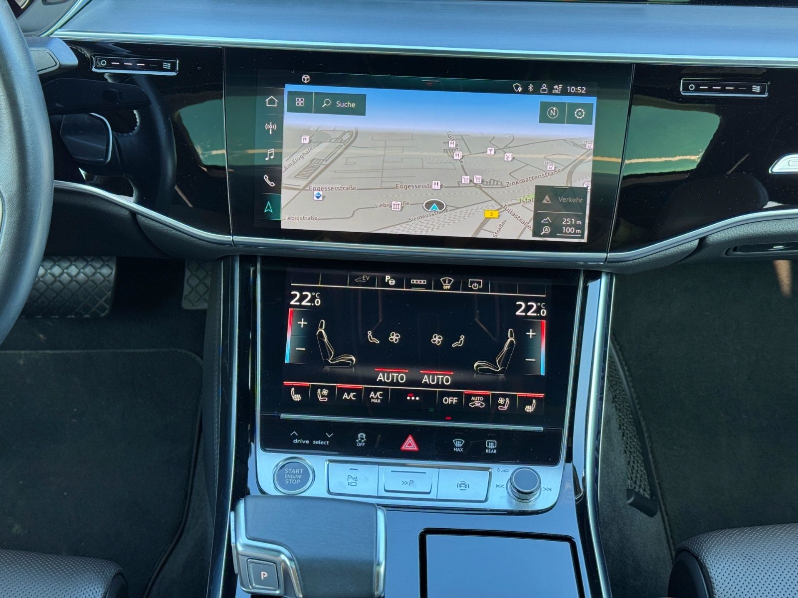 Audi A8 60 TFSI e quattro - Samsaru's Car Outlet
