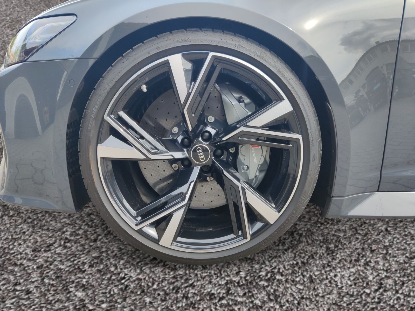 Audi RS6 Avant 4.0 TFSI LED AHK HUD NAVI PANO STHZ