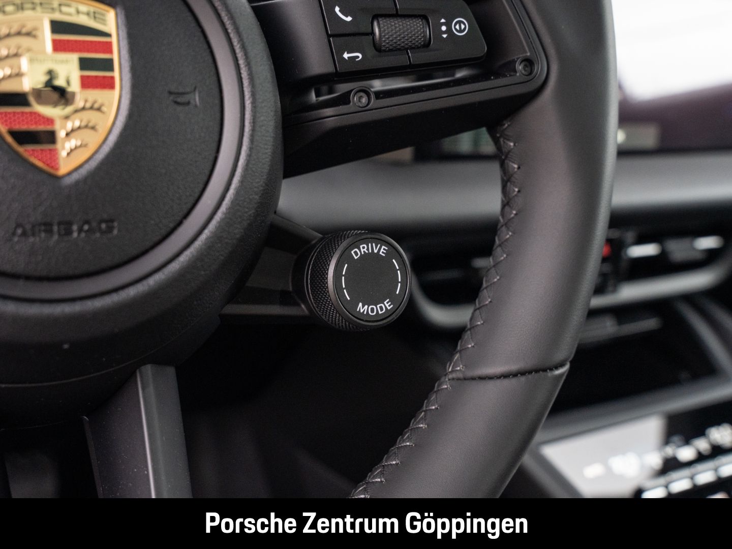 Porsche Macan 4 Luftfederung Panoramadach BOSE HA-Lenkun