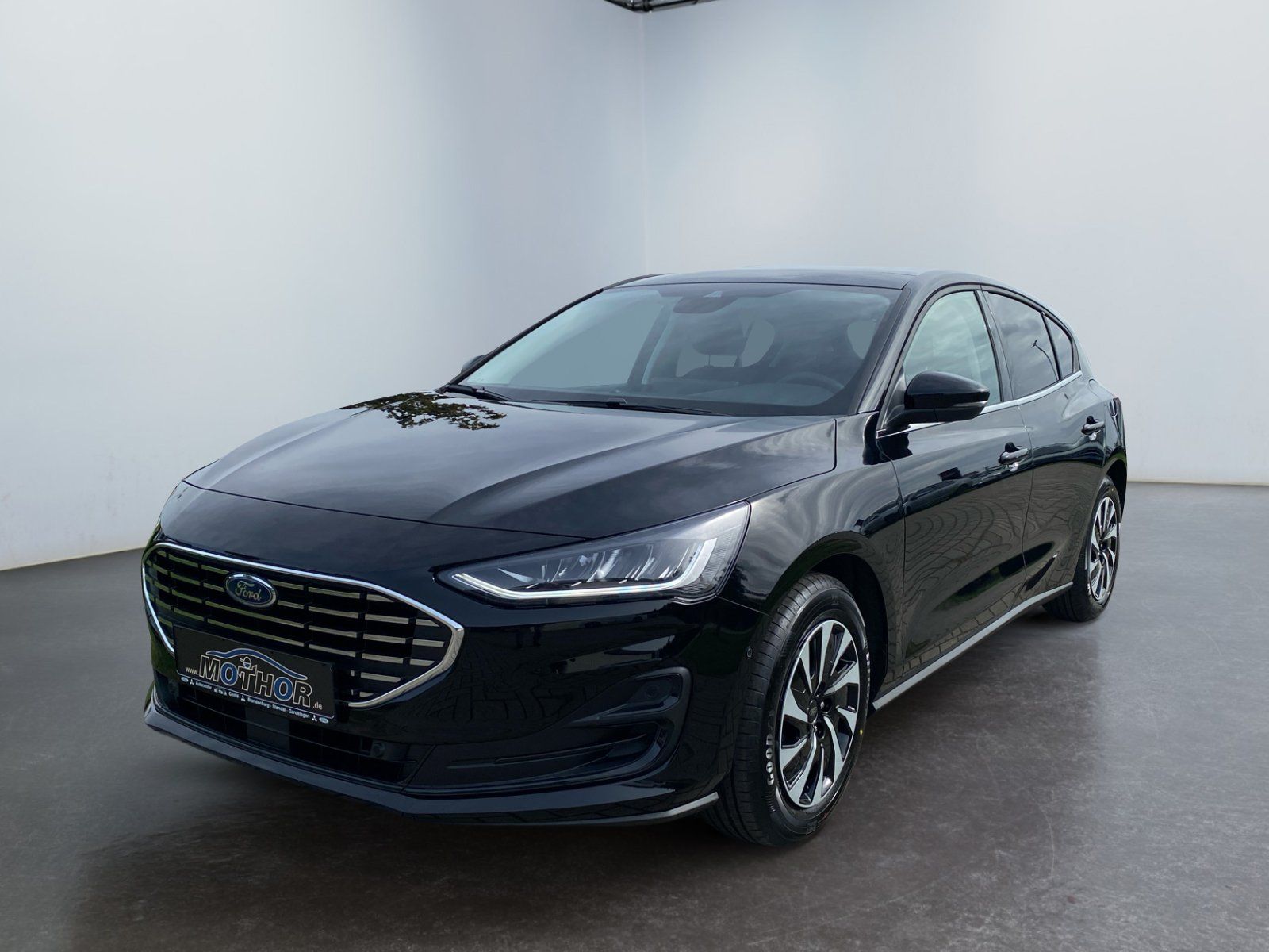 Ford Focus Titanium Edition 1.0 EcoBoost ACC PDC KAM
