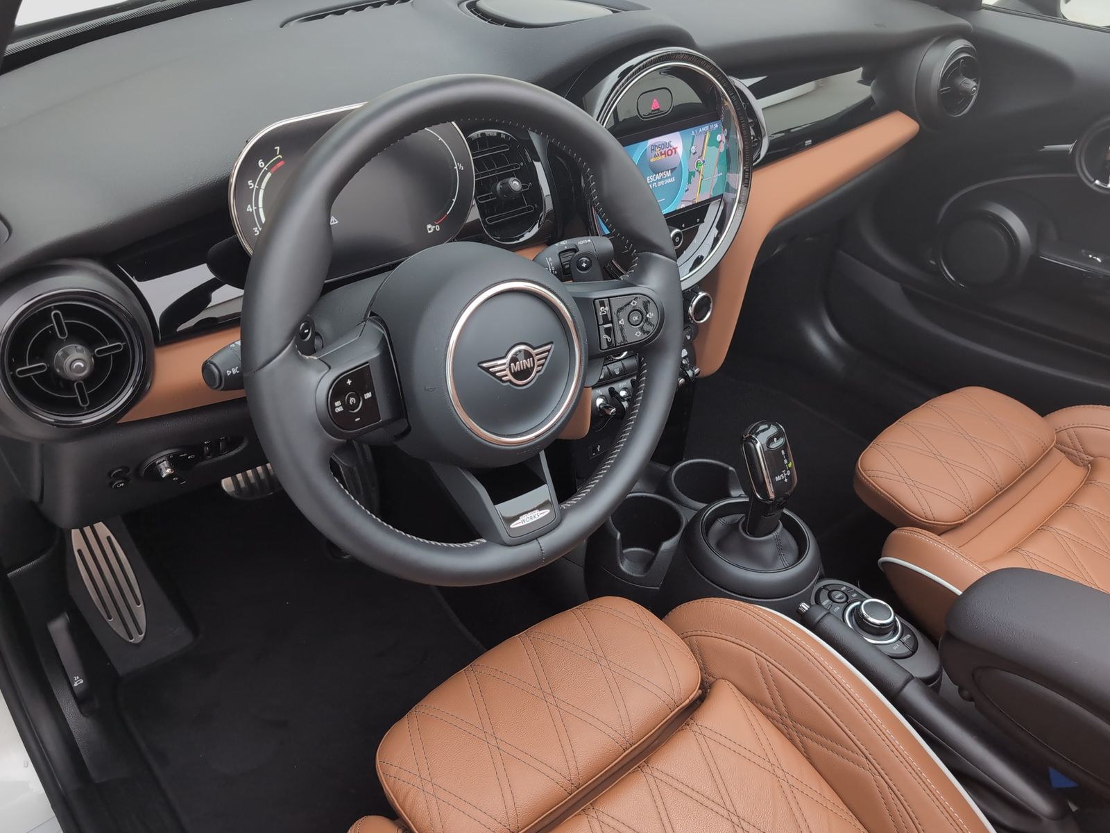 MINI Cooper S Cabrio - Samsaru's Car Outlet