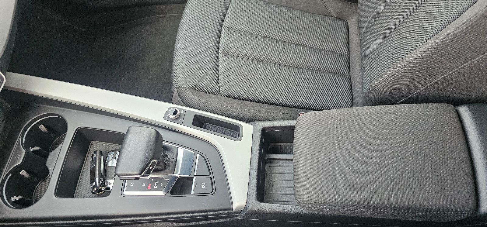 Audi A4*Lim.*40TDI*Quattro*Virtual*LED*Kamera*Carplay